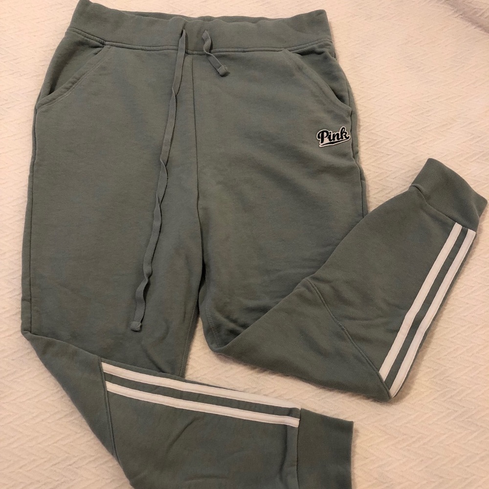 Victoria’s Secret Pink joggers size M